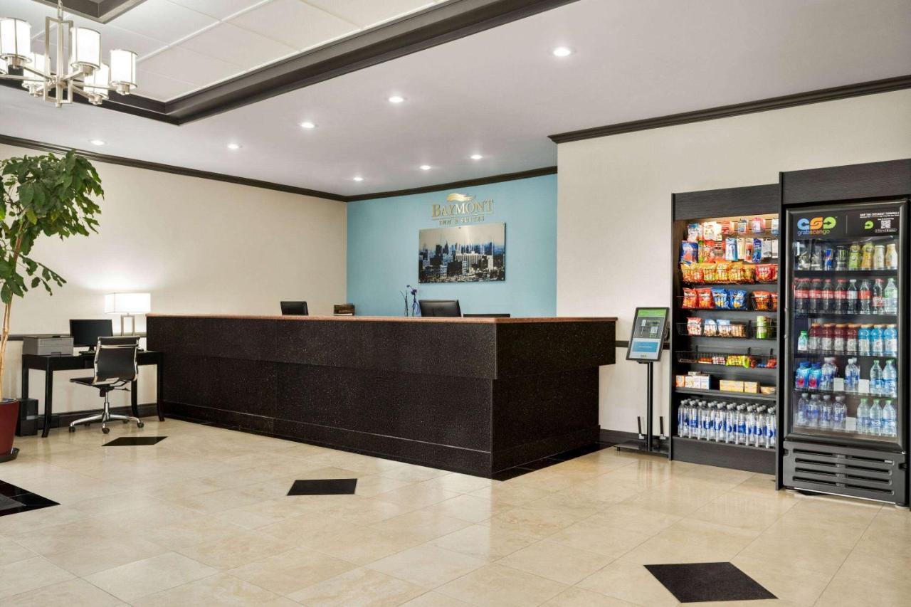 Baymont By Wyndham Monterey Park Hotel Buitenkant foto